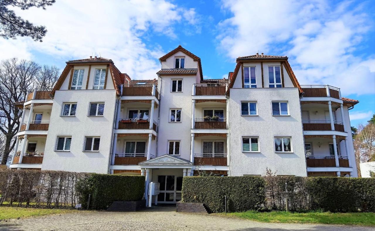 Ferienwohnung Carlotta In Der Villa Seeblick 바트 자로 외부 사진